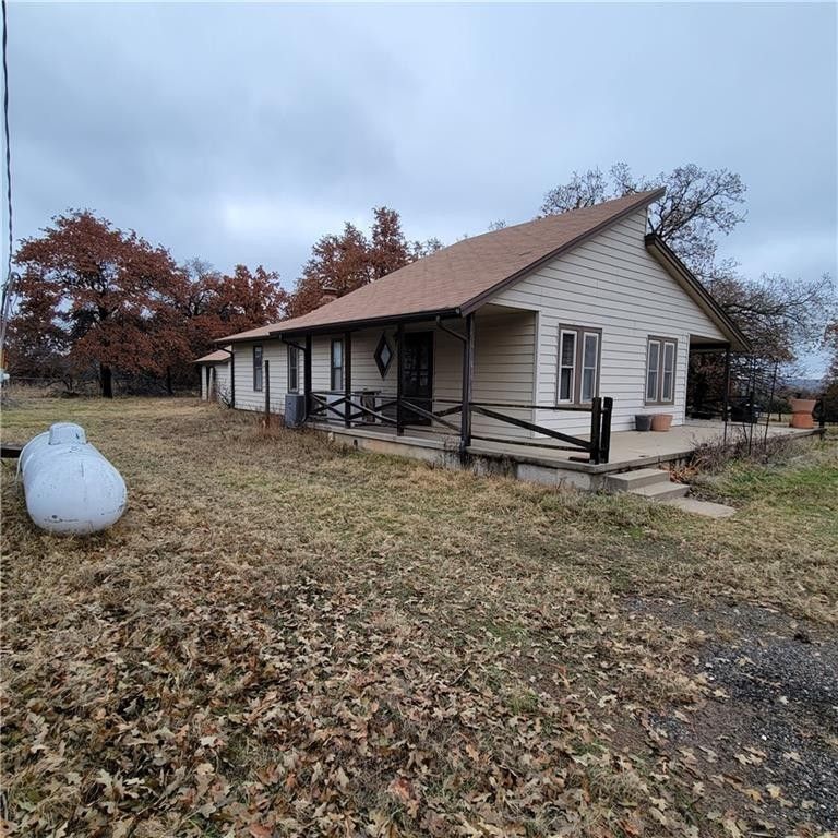 10 acres in Logan County, Oklahoma