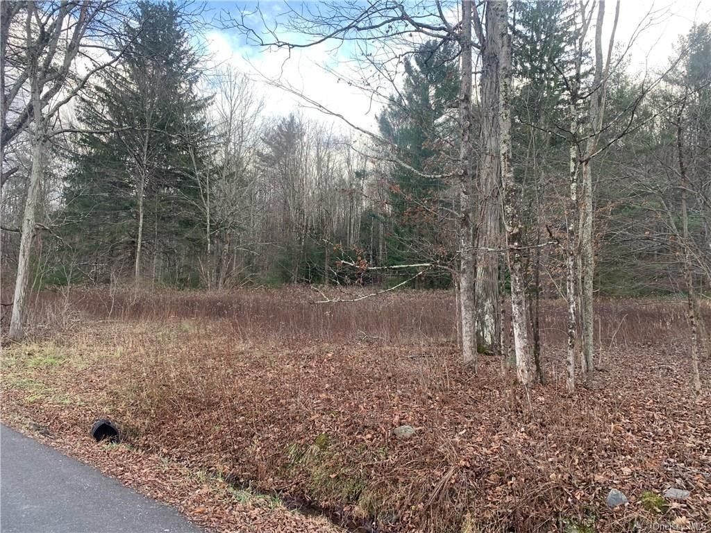 1 acres in Ulster County, New York