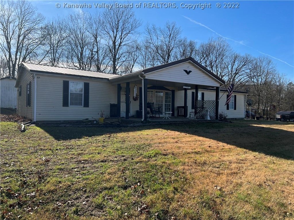 5.62 acres in Mason County, West Virginia