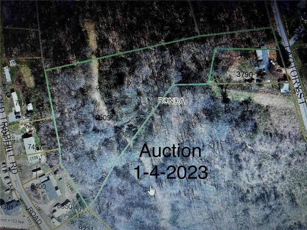 2.7 acres in Wilkes County, North Carolina