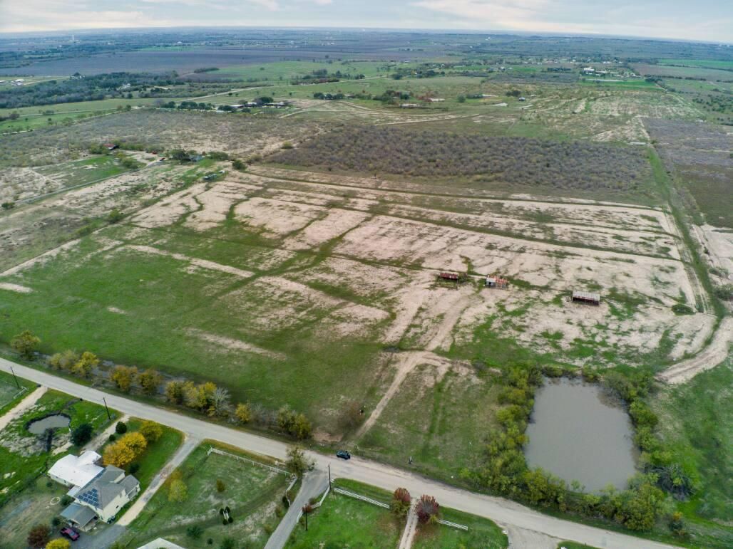 10 acres in Guadalupe County, Texas