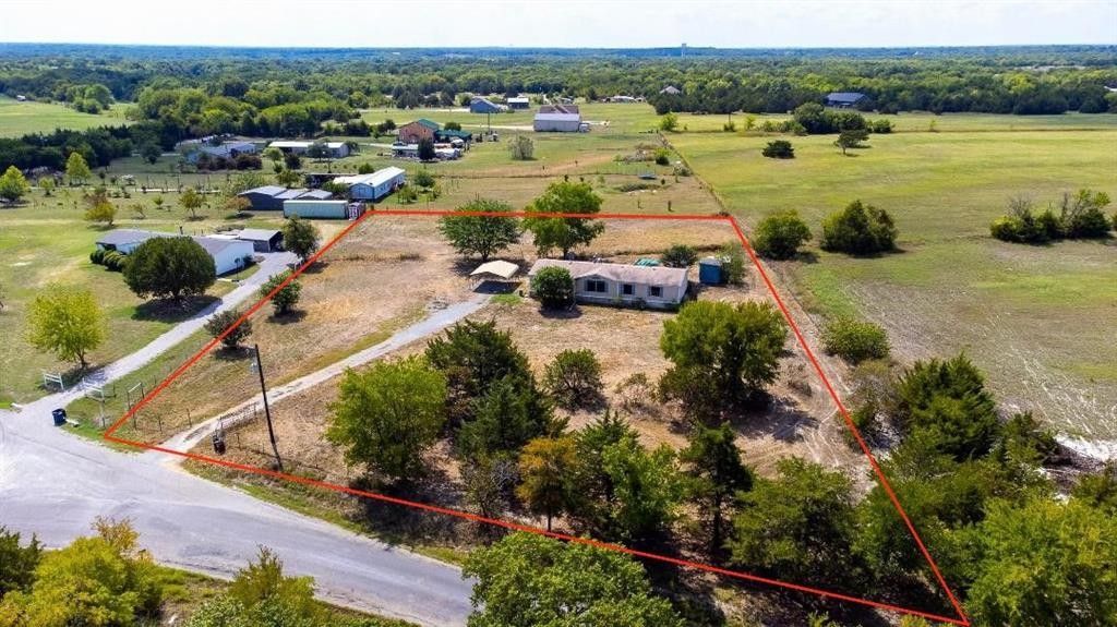 1.84 acres in Grayson County, Texas