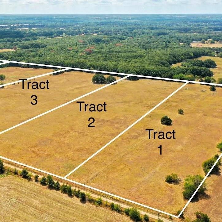 11 acres in Fannin County, Texas