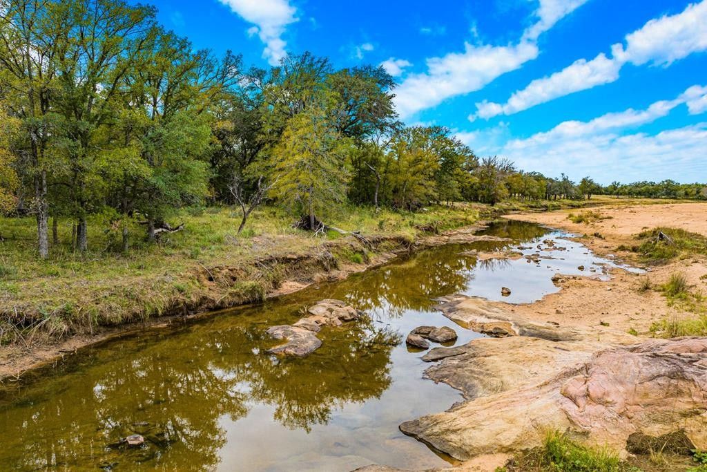 41.95 acres in Llano County, Texas