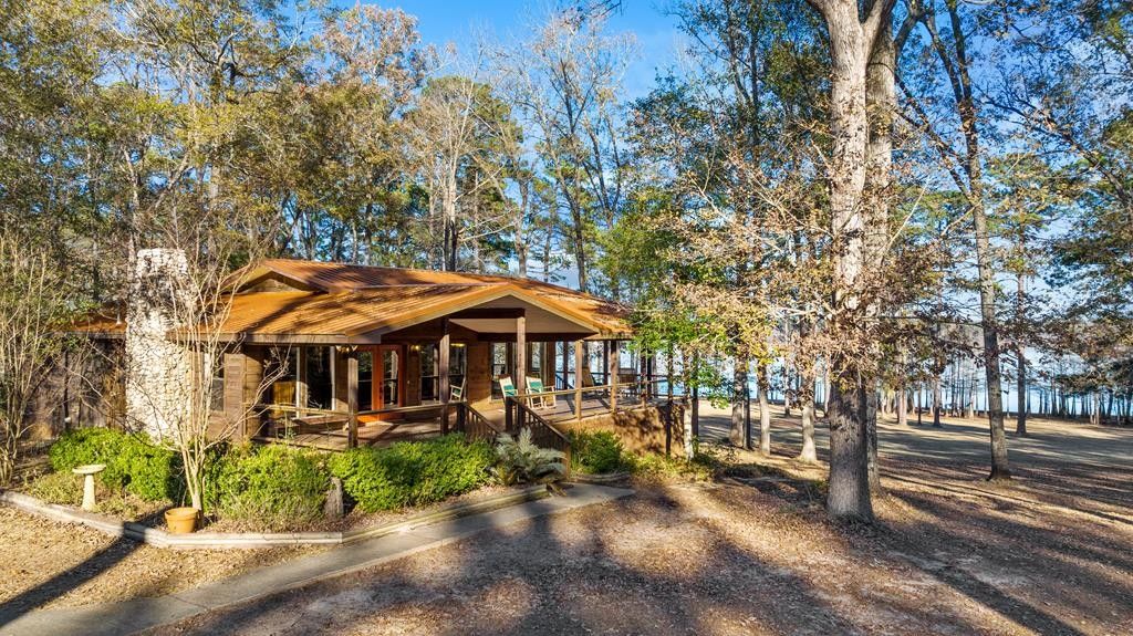 7 acres in San Augustine County, Texas