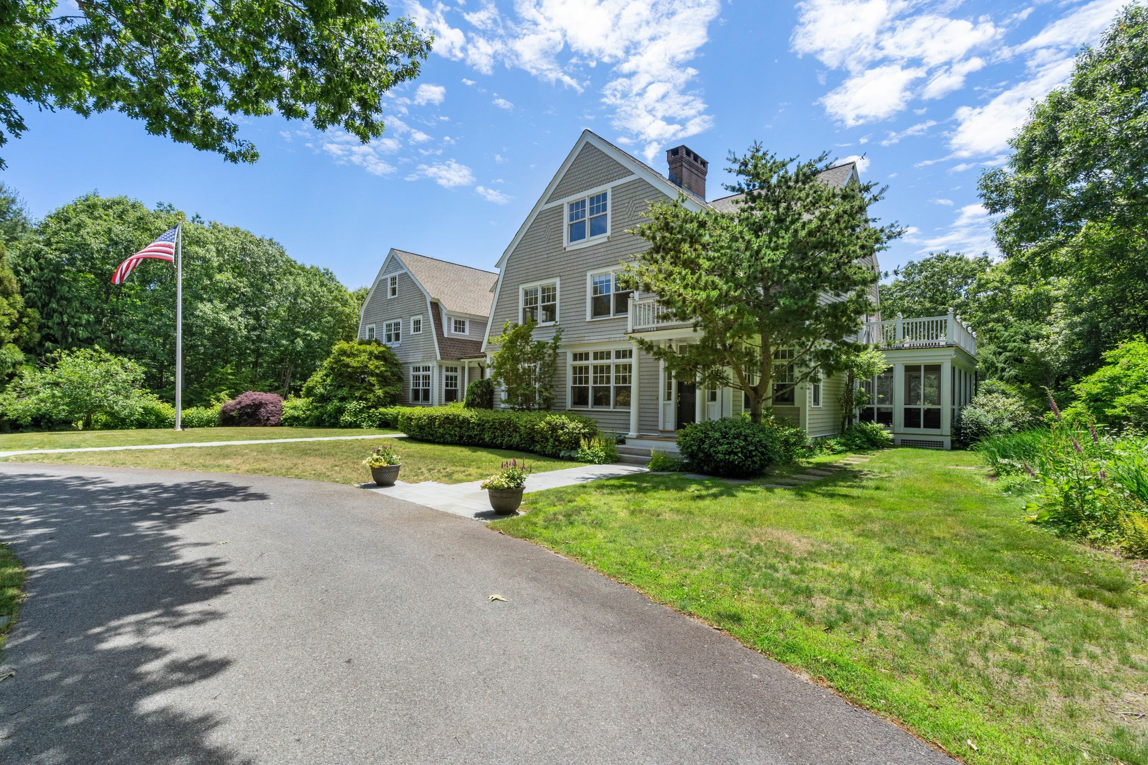 2 Orchard Lane, Manchester, MA 01944 MLS NOMLSID