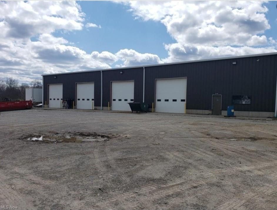 Mixed Use Lewisville, OH