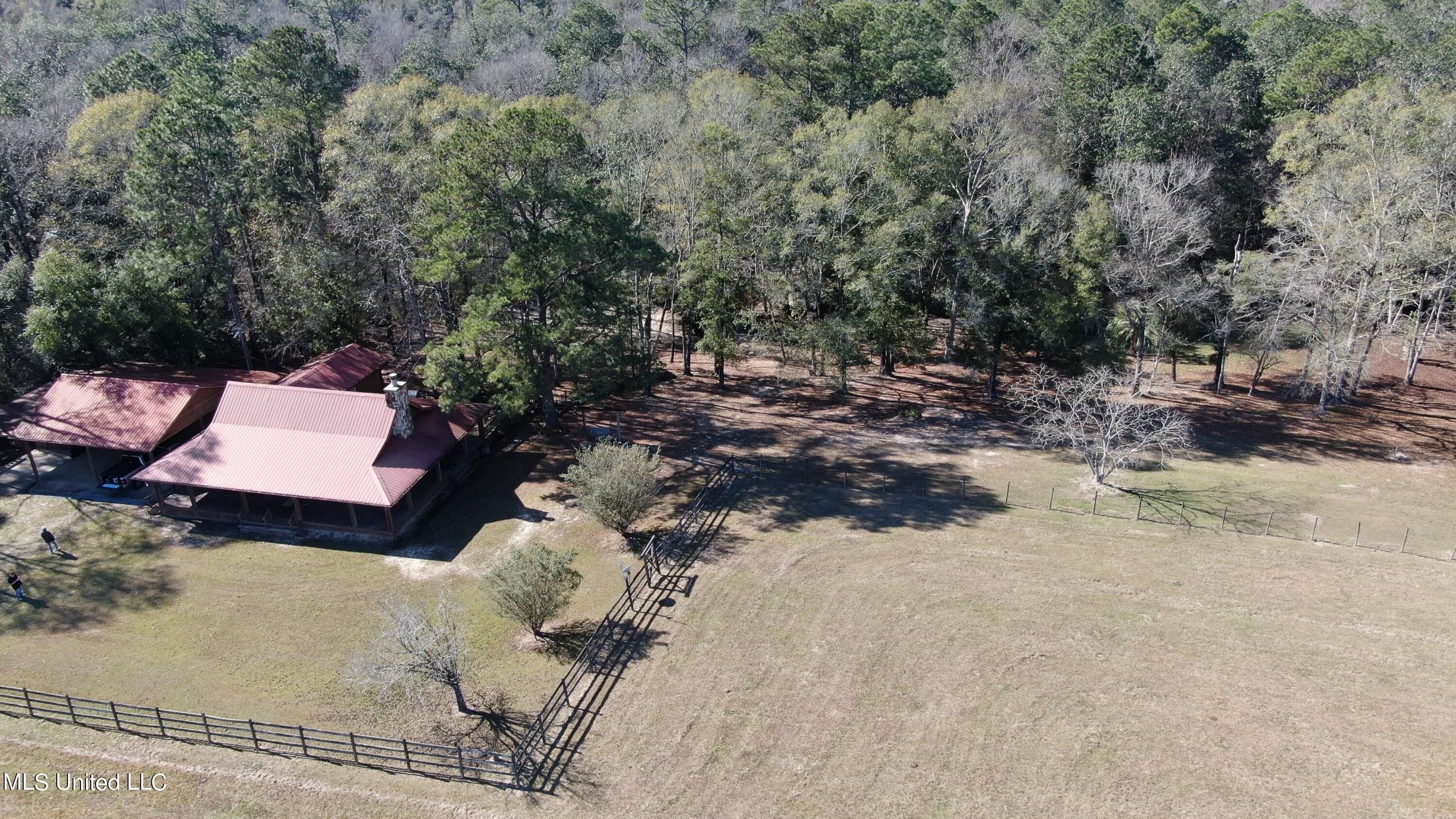 127 acres in County, Mississippi