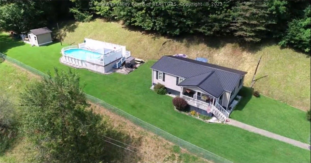 4 acres in Boone County, West Virginia