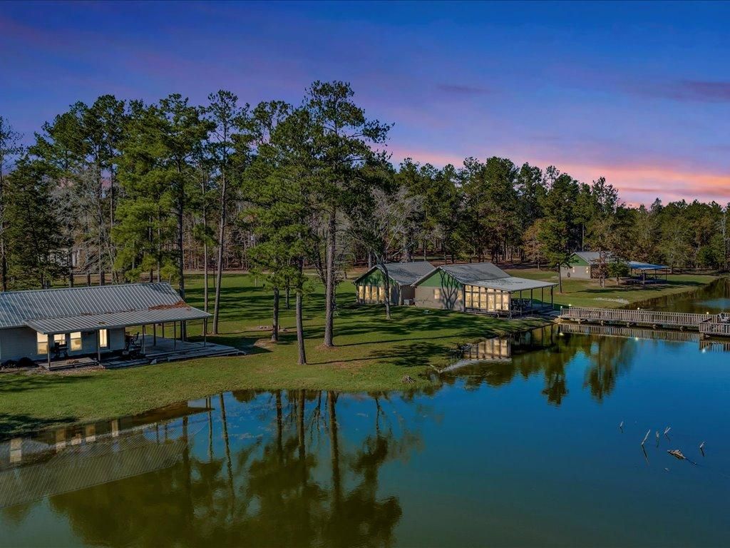 875 acres in Angelina County, Texas