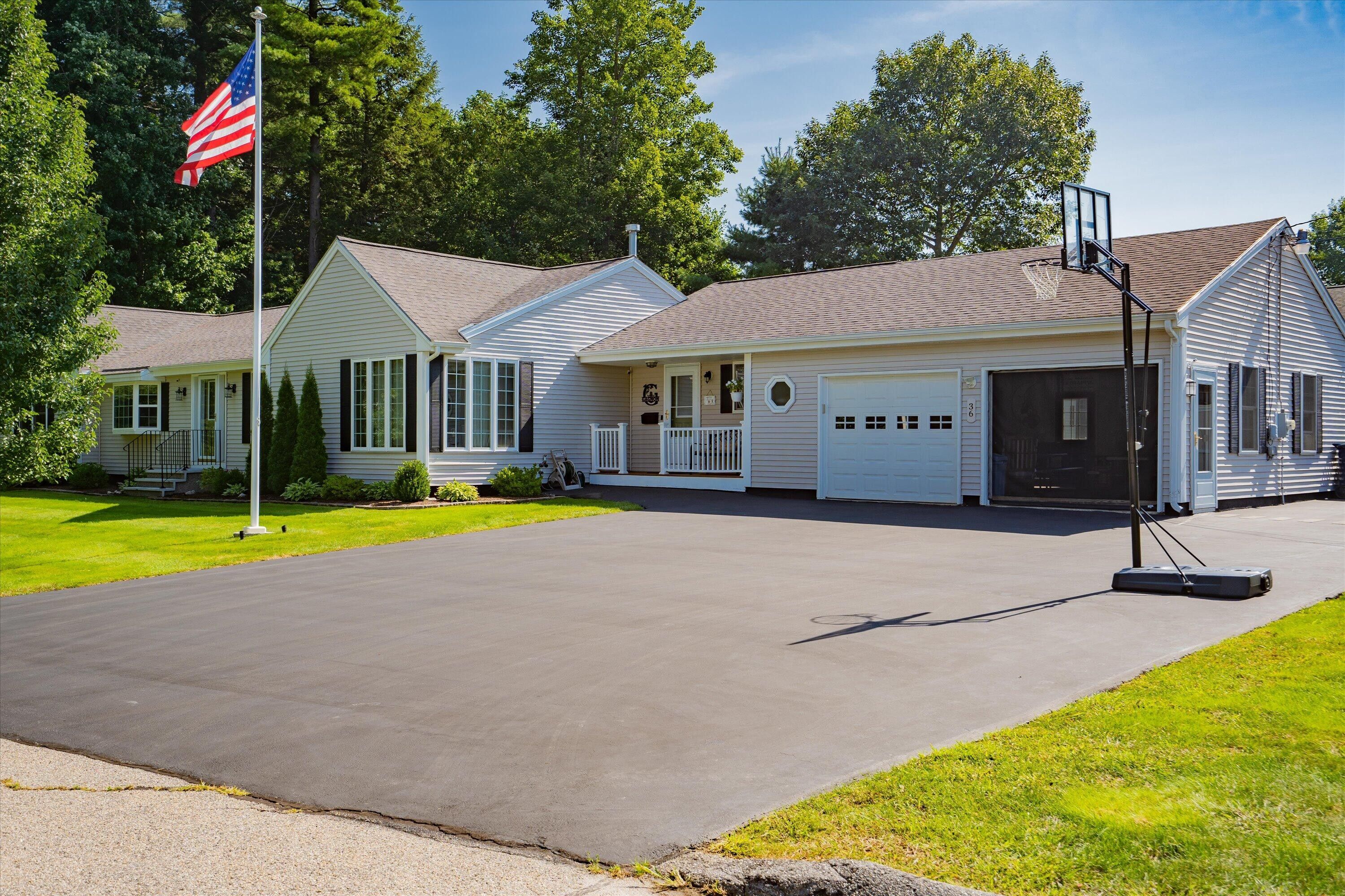 0.51 acres in York County, Maine