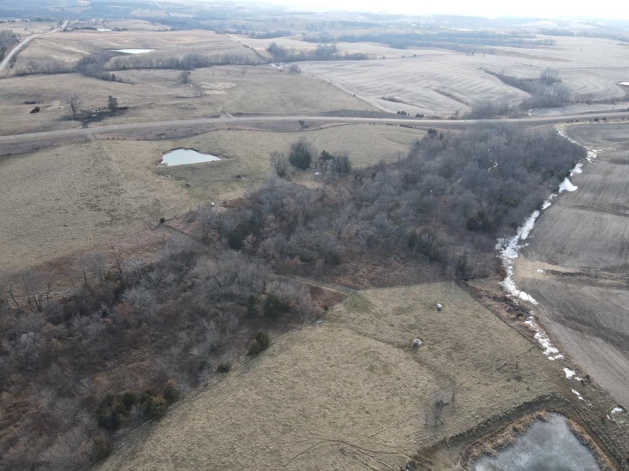 42.3 acres in Davis County, Iowa