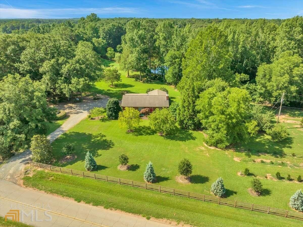 11.21 acres in Lamar County,