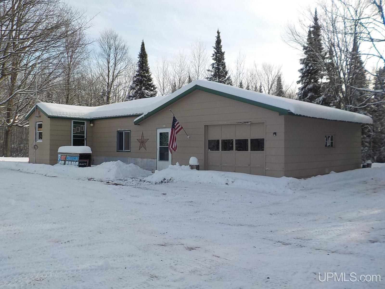 1.03 acres in Iron County, Michigan