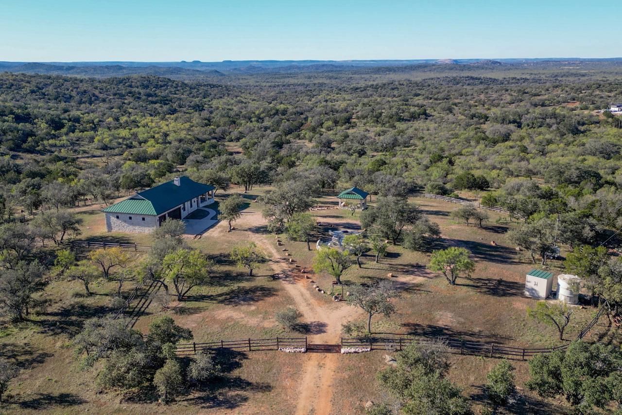 42.71 acres in Llano County, Texas