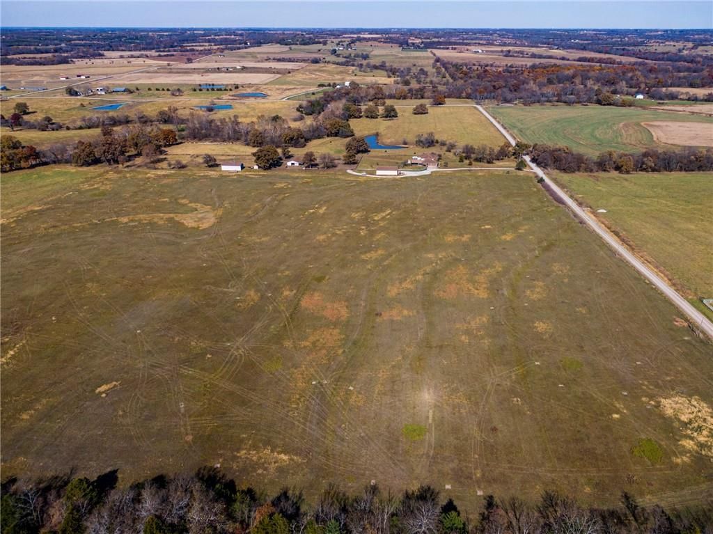 30 acres in Miami County, Kansas