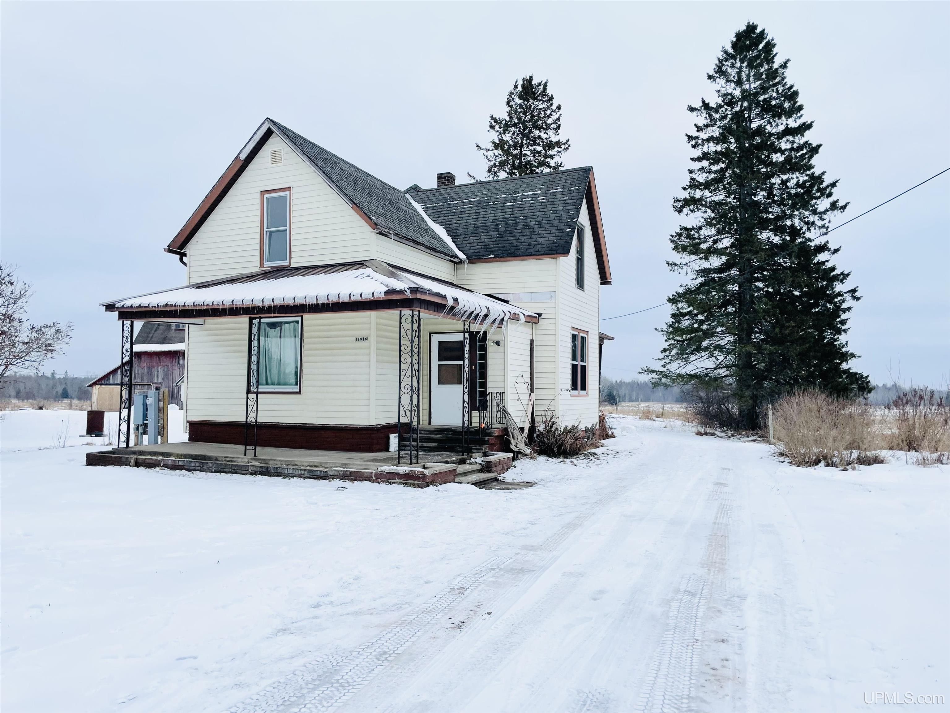 5 acres in Delta County, Michigan