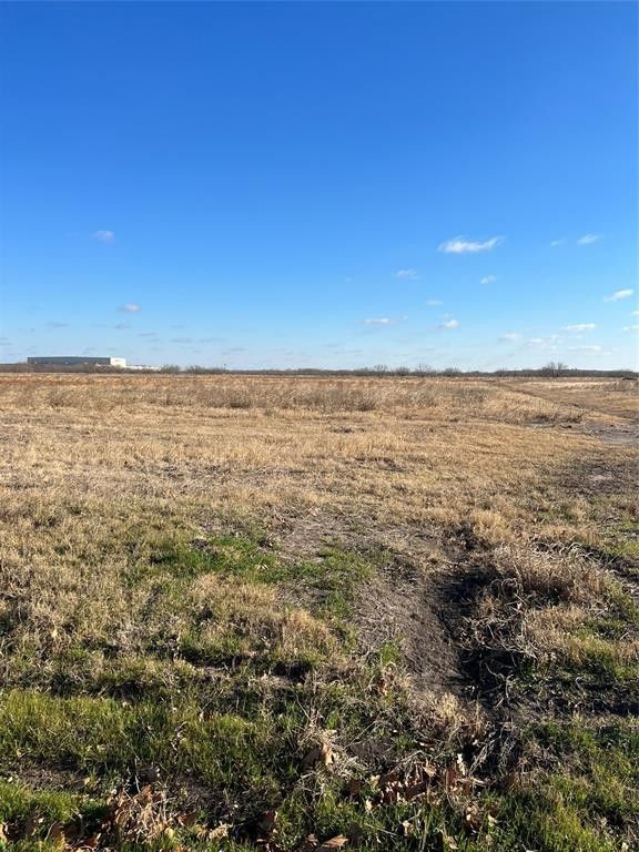 2 acres in Ellis County, Texas