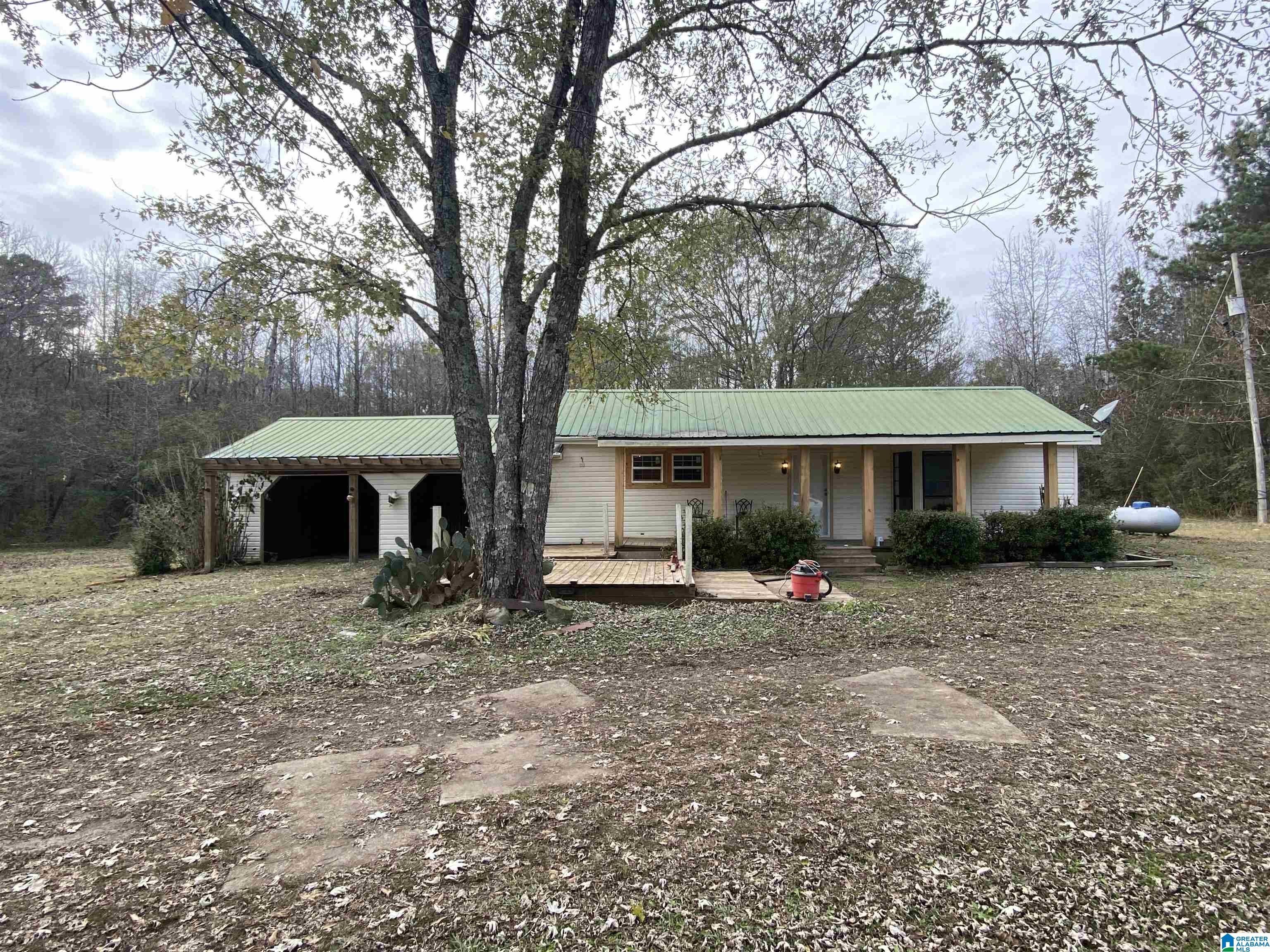 8 acres in Walker County, Alabama