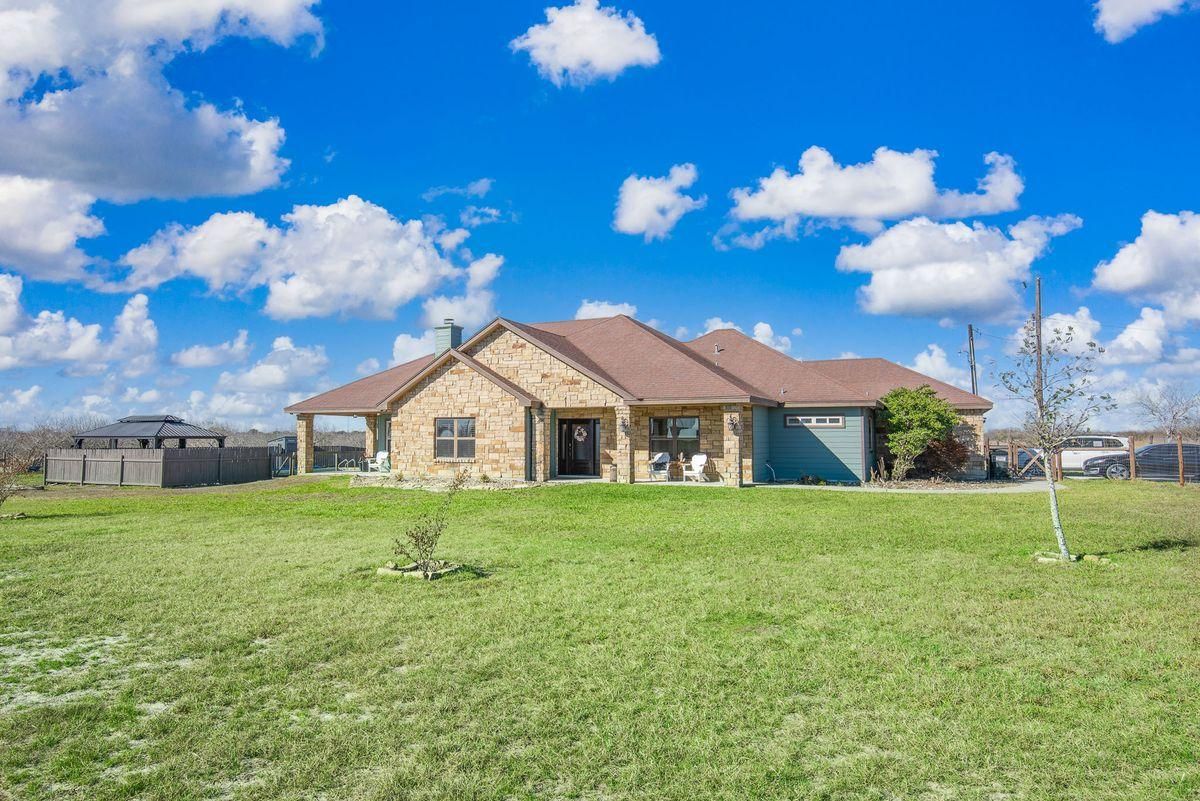 17 acres in Orange Grove, TX, 78372