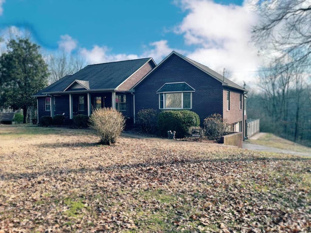 14 acres in Benton County, Tennessee