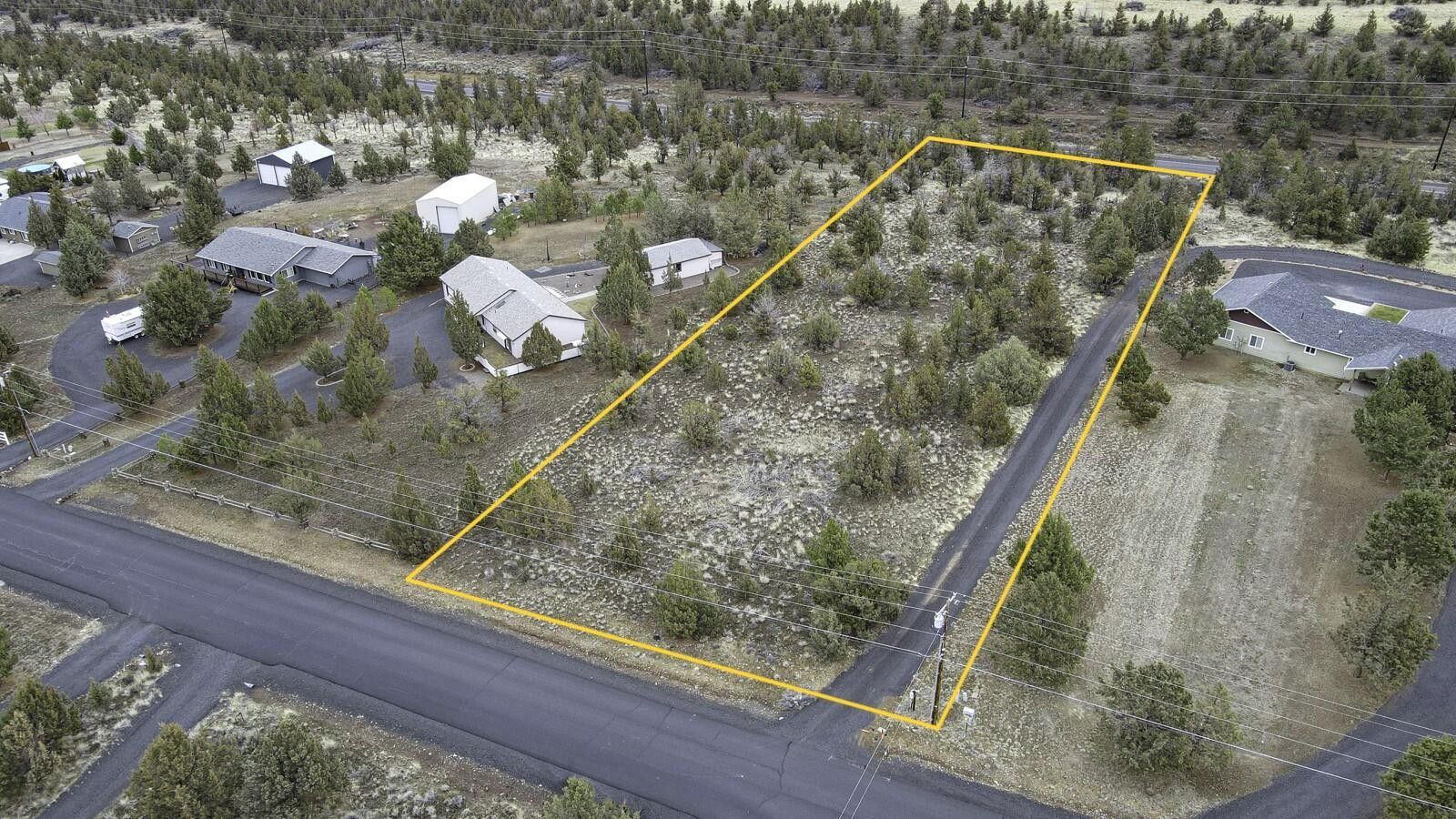 2 acres in Crook County, Oregon