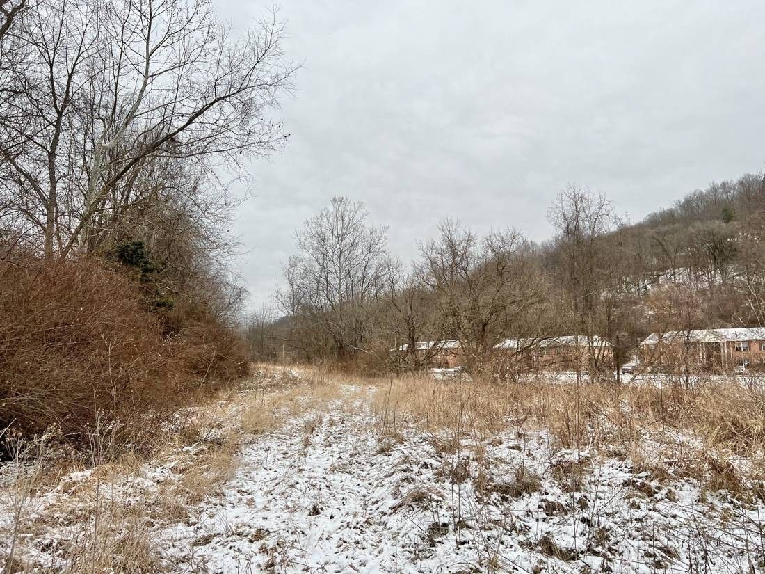 4.29 acres in Lewis County, West Virginia