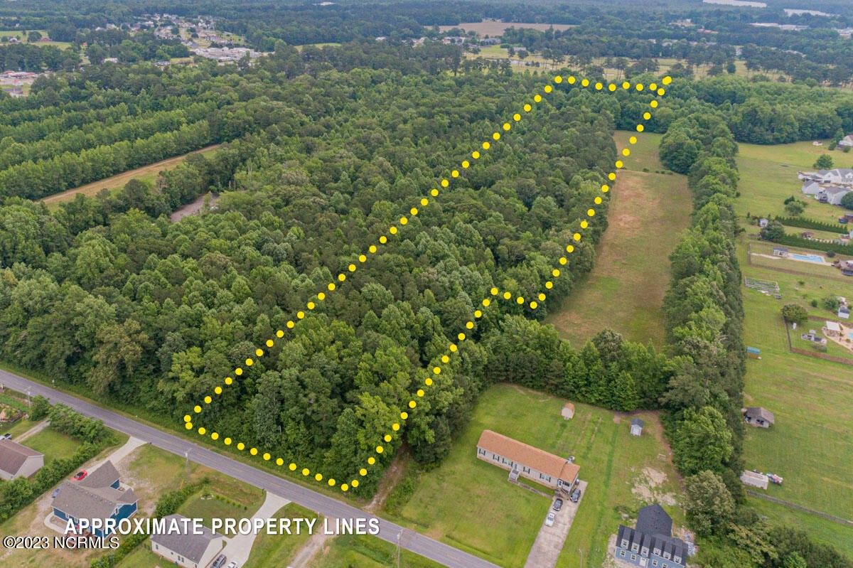 13.04 acres in Pasquotank County, North Carolina