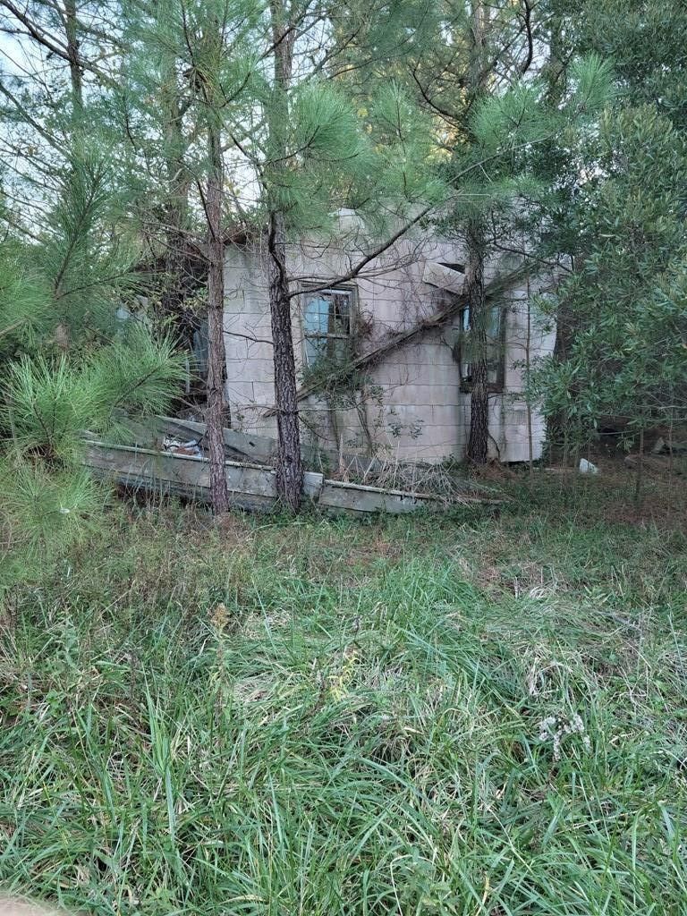 21 acres in County, Virginia