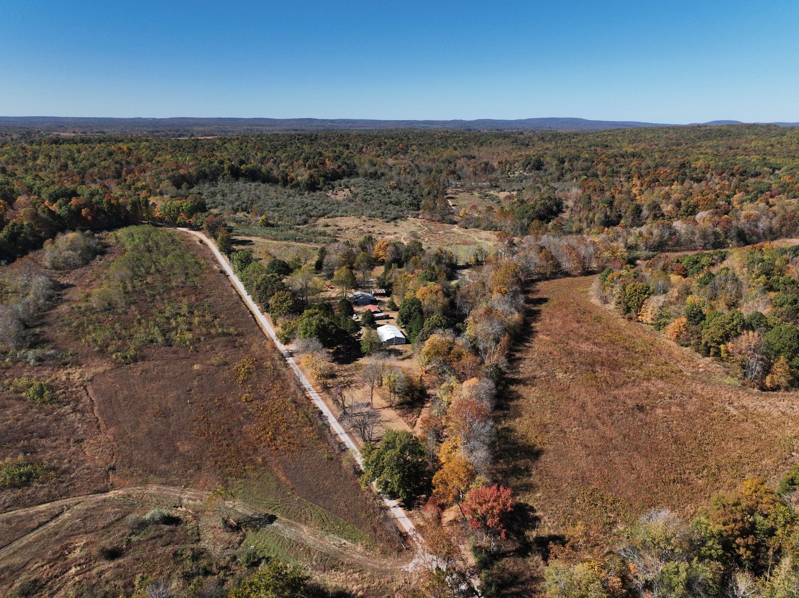 161 acres in Hardin County, Illinois