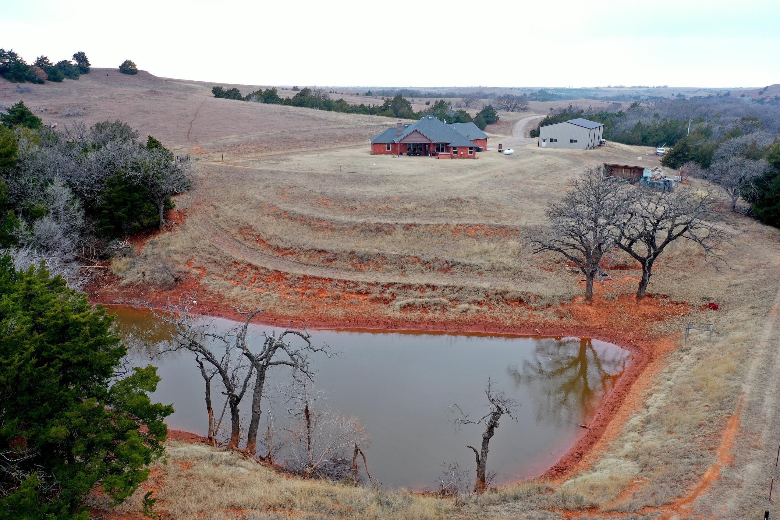 310 acres in Custer County, Oklahoma