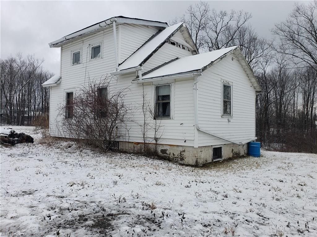 2 acres in Lake County, Ohio