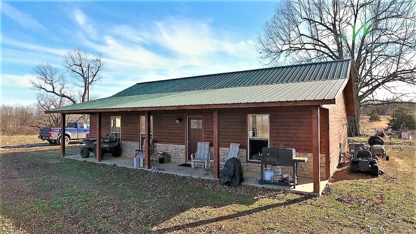 83 acres in Oregon County, Missouri