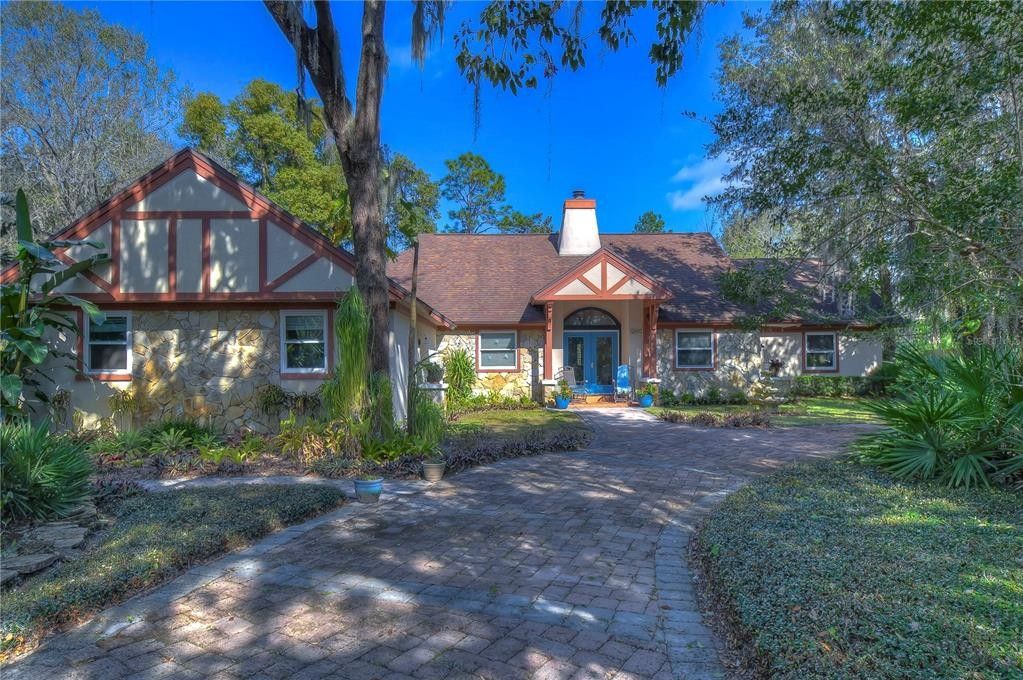 0.92 acres in Hillsborough County, Florida