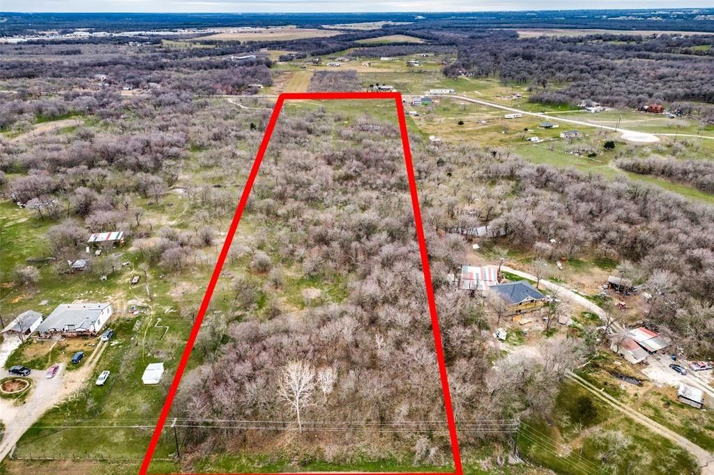 5 acres in Navarro County, Texas