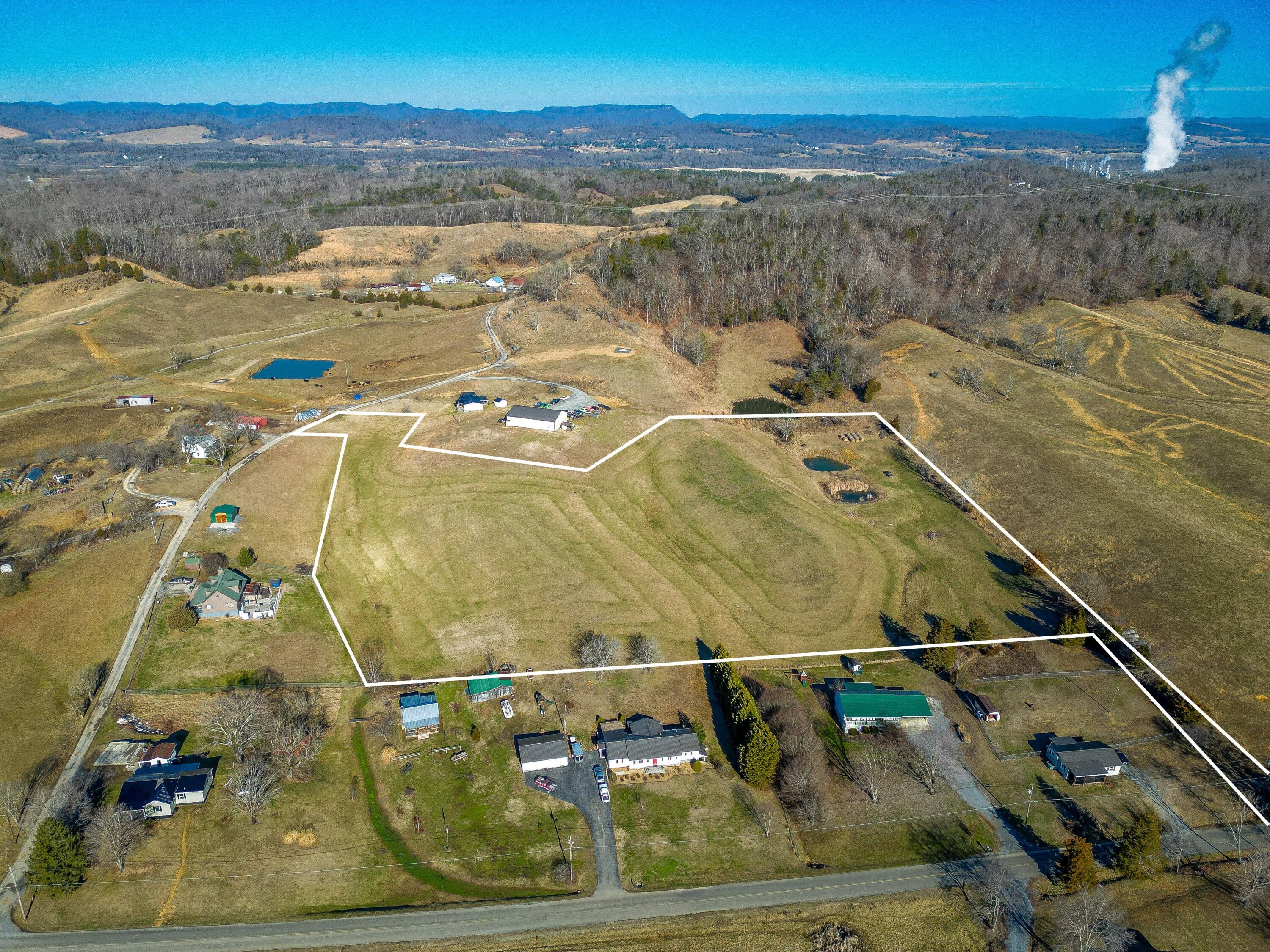 7.8 acres in Hawkins County, Tennessee