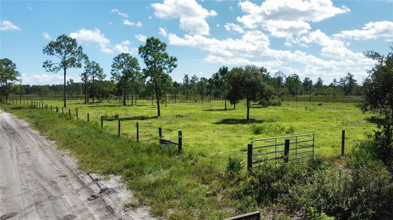 20 acres in Okeechobee County, Florida
