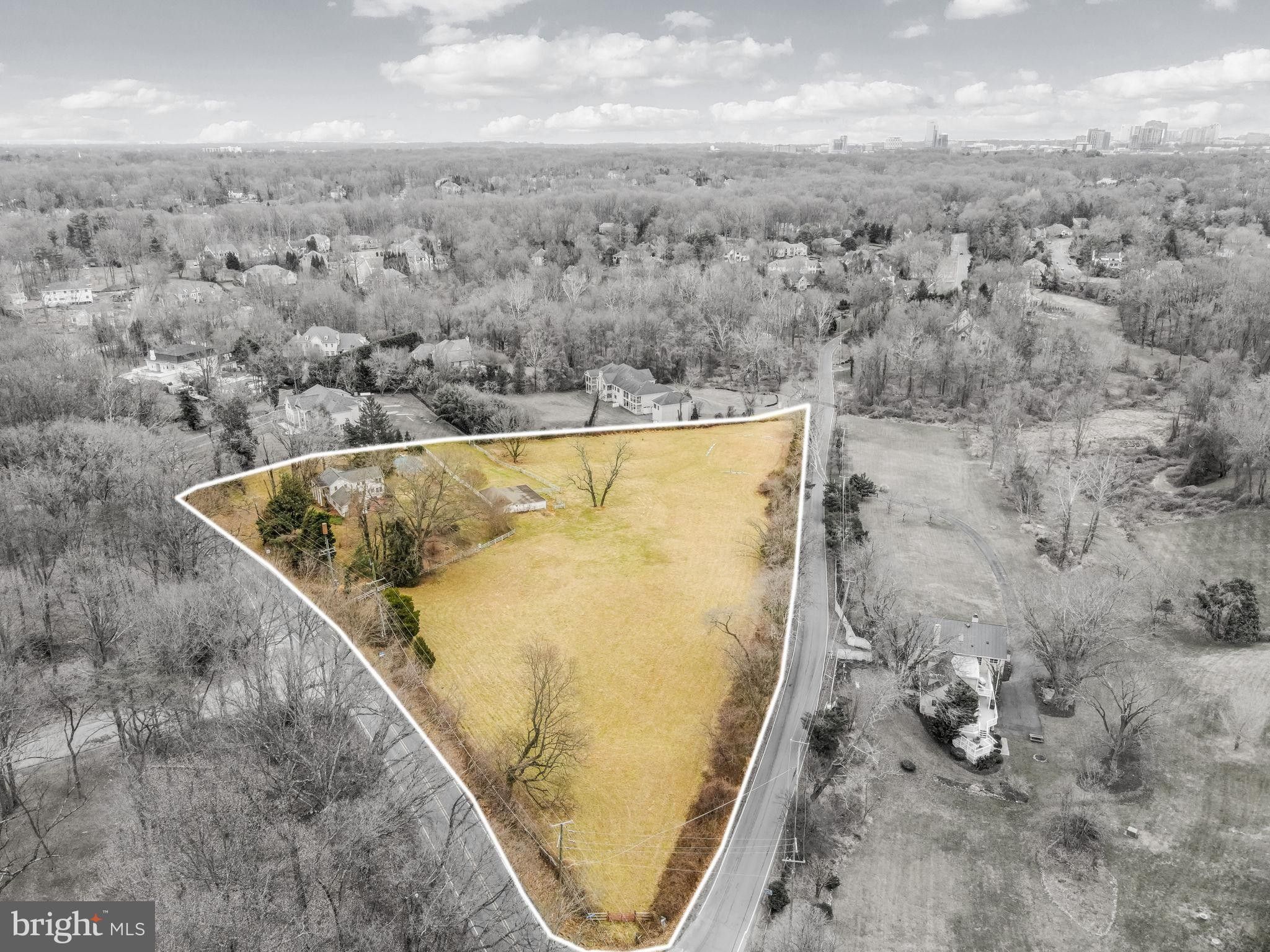 5 acres in Fairfax County, Virginia