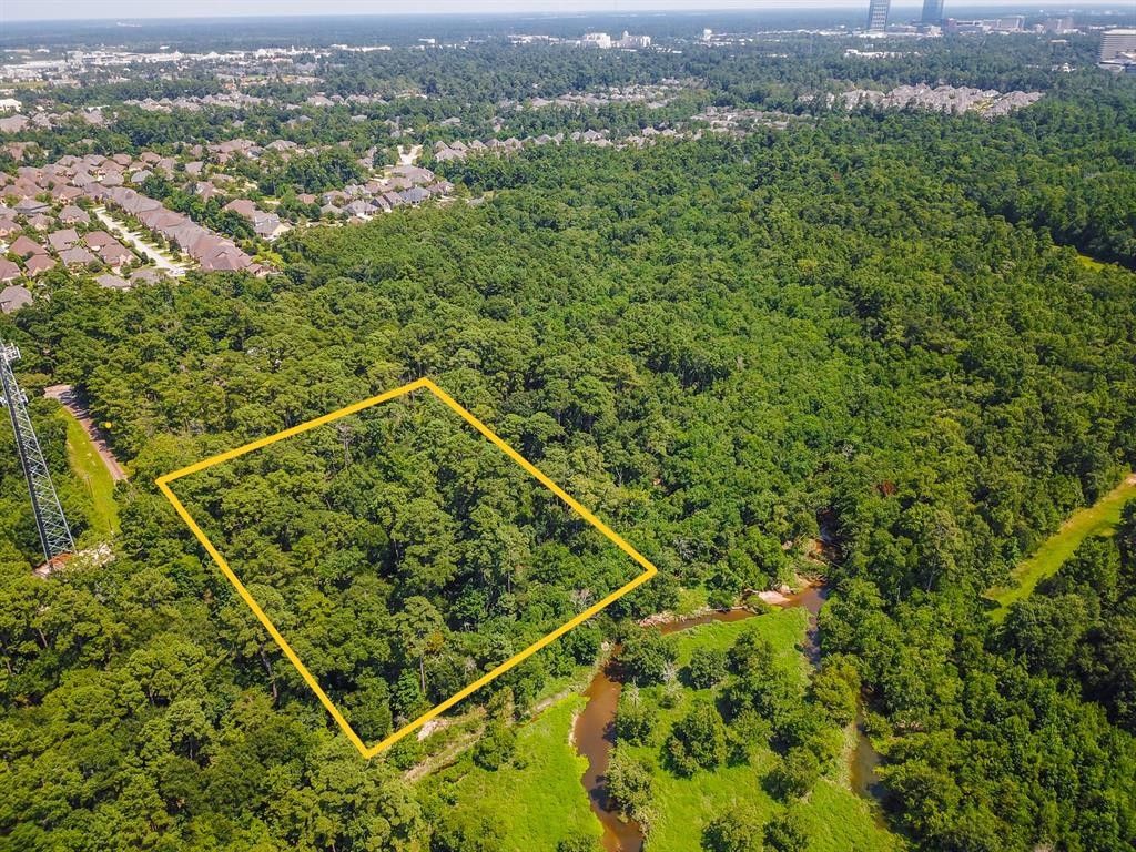 4 acres in Montgomery County, Texas