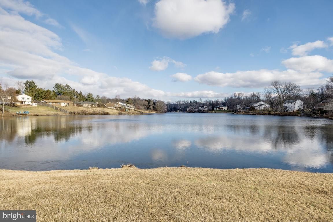 6396 LANCASTER DRIVE