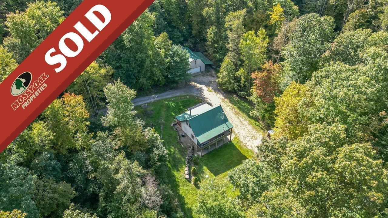 33.6 acres in Coshocton County, Ohio