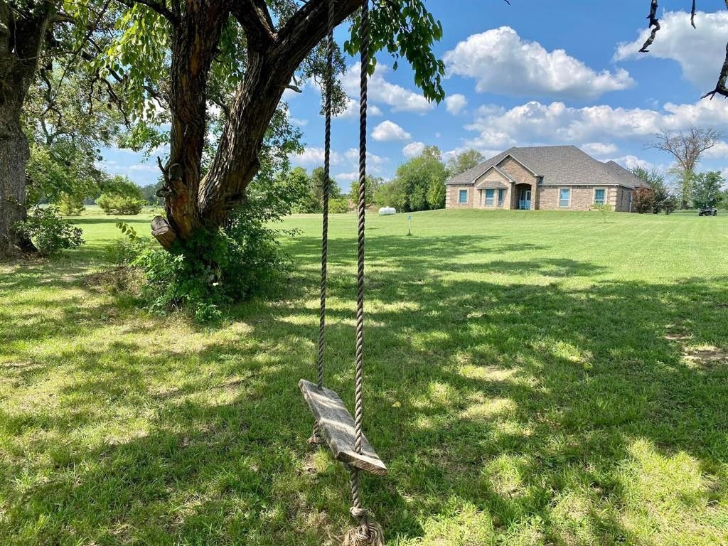 5 acres in Lamar County, Texas