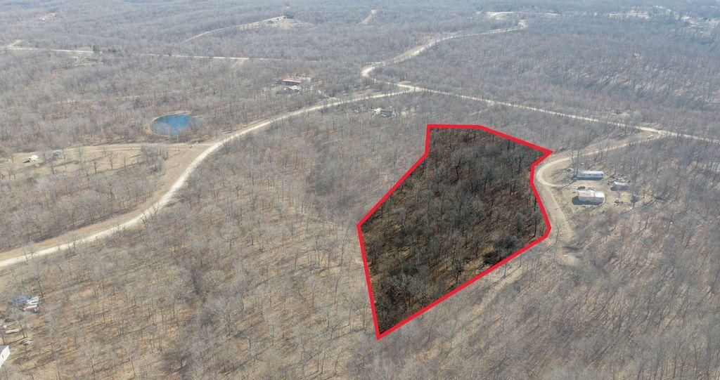 3 acres in Dallas County, Missouri