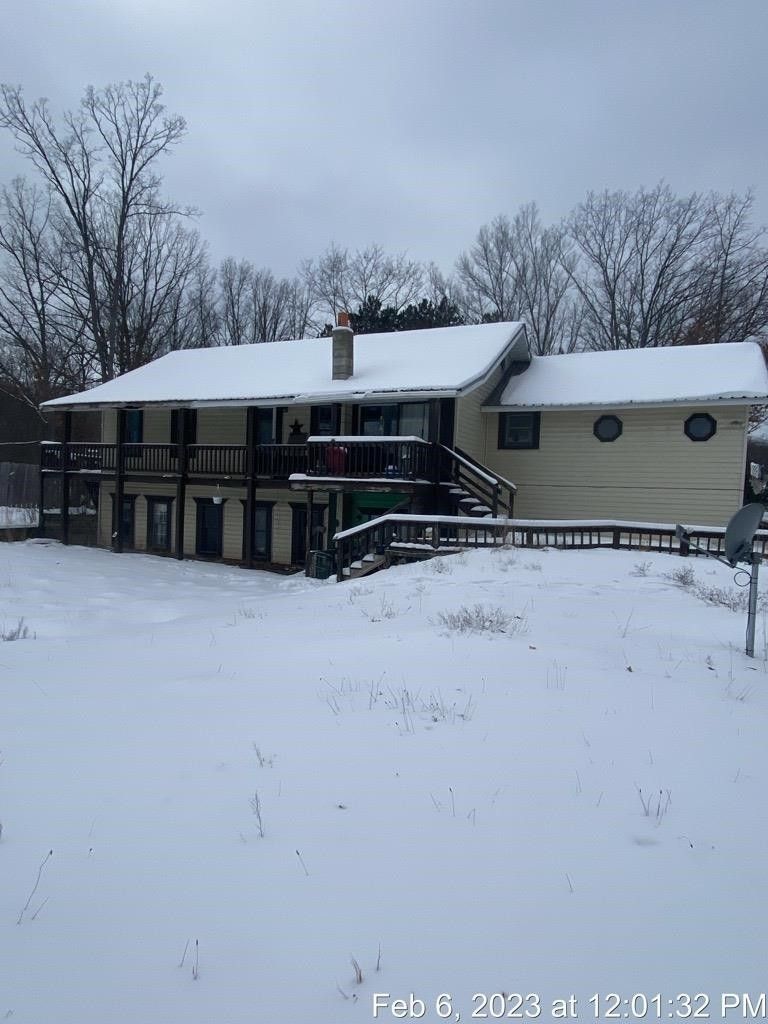 10.43 acres in County, Michigan