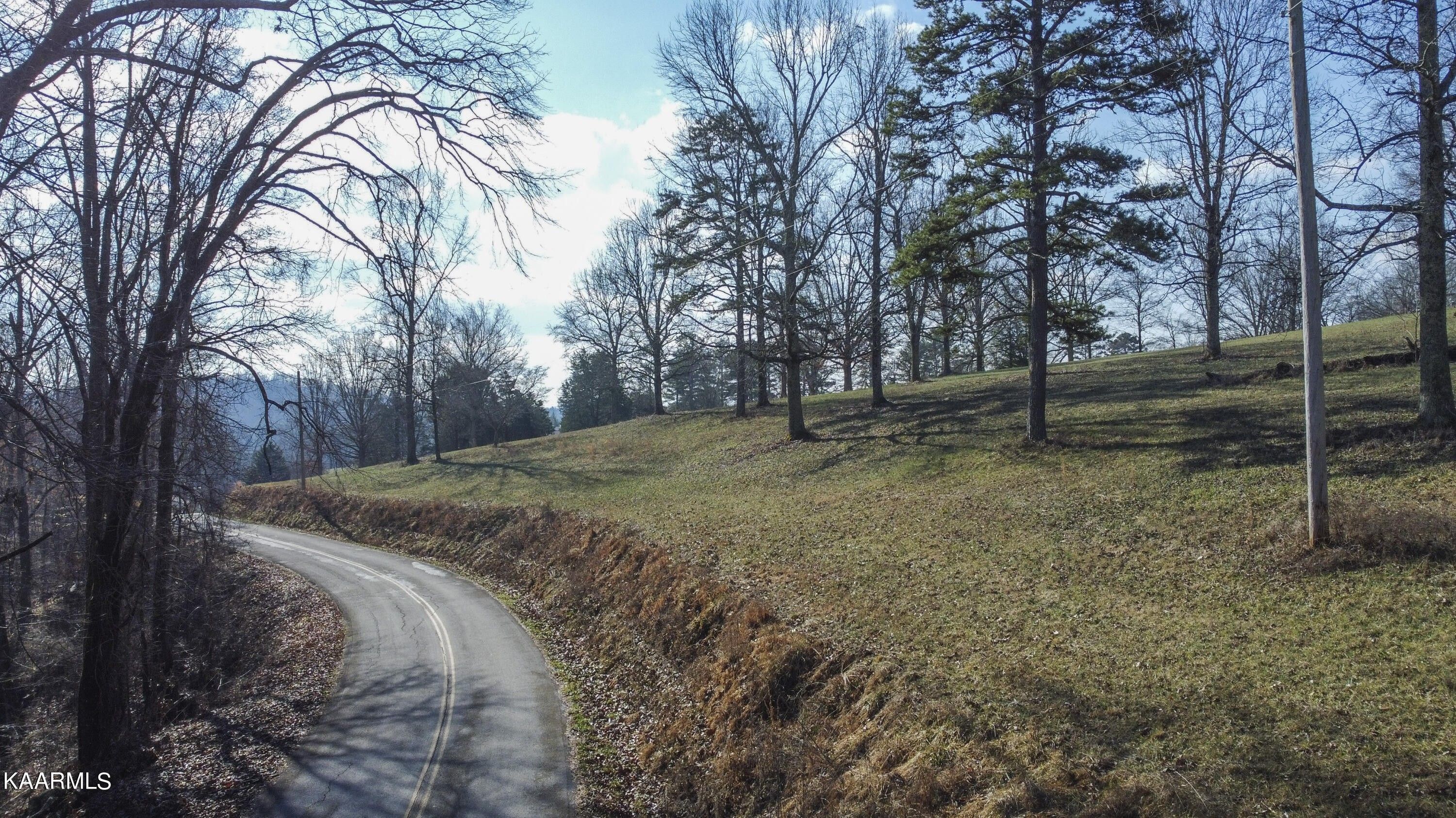 33.61 acres in Roane County, Tennessee