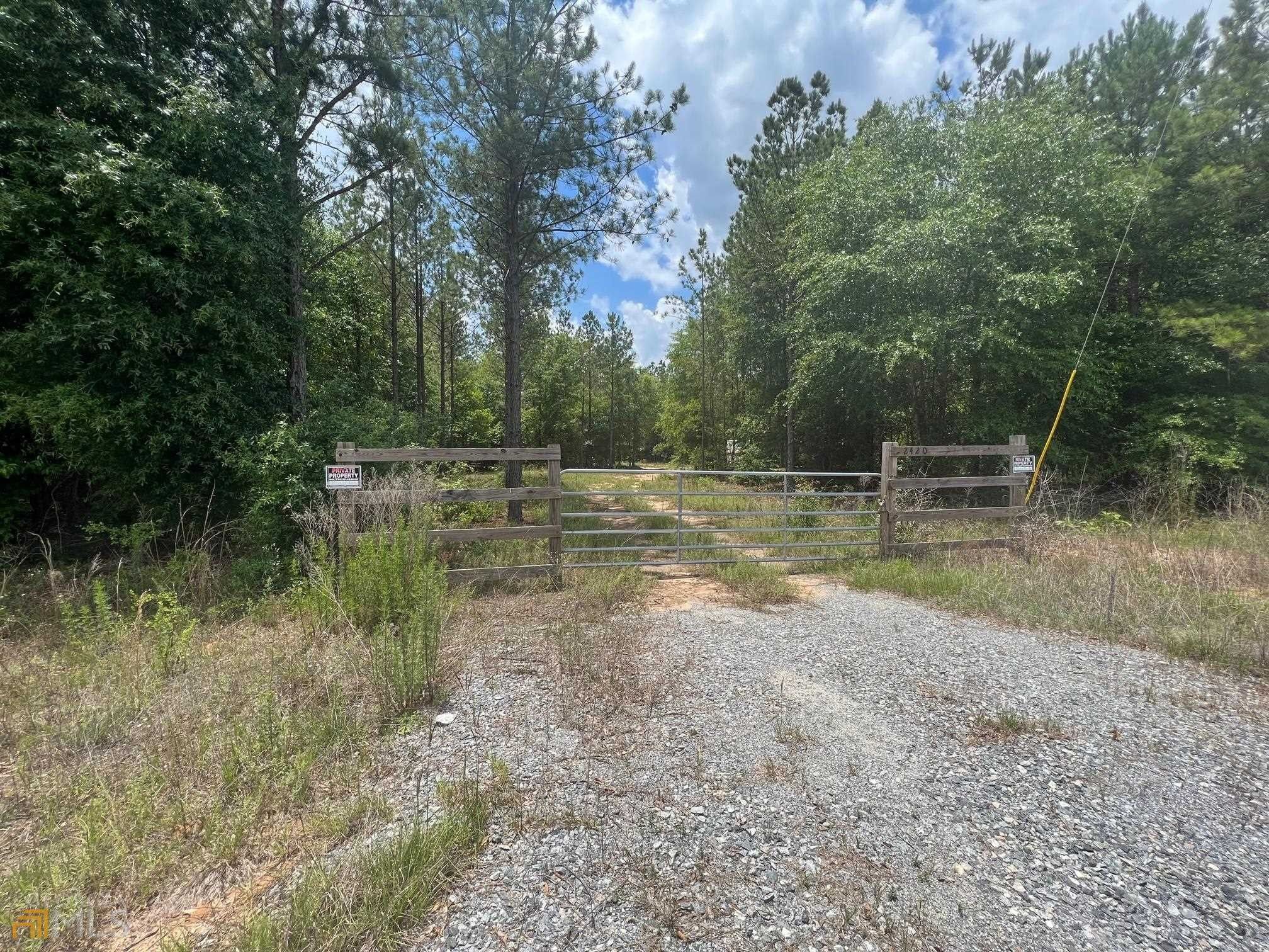 15 acres in Wilkinson County,