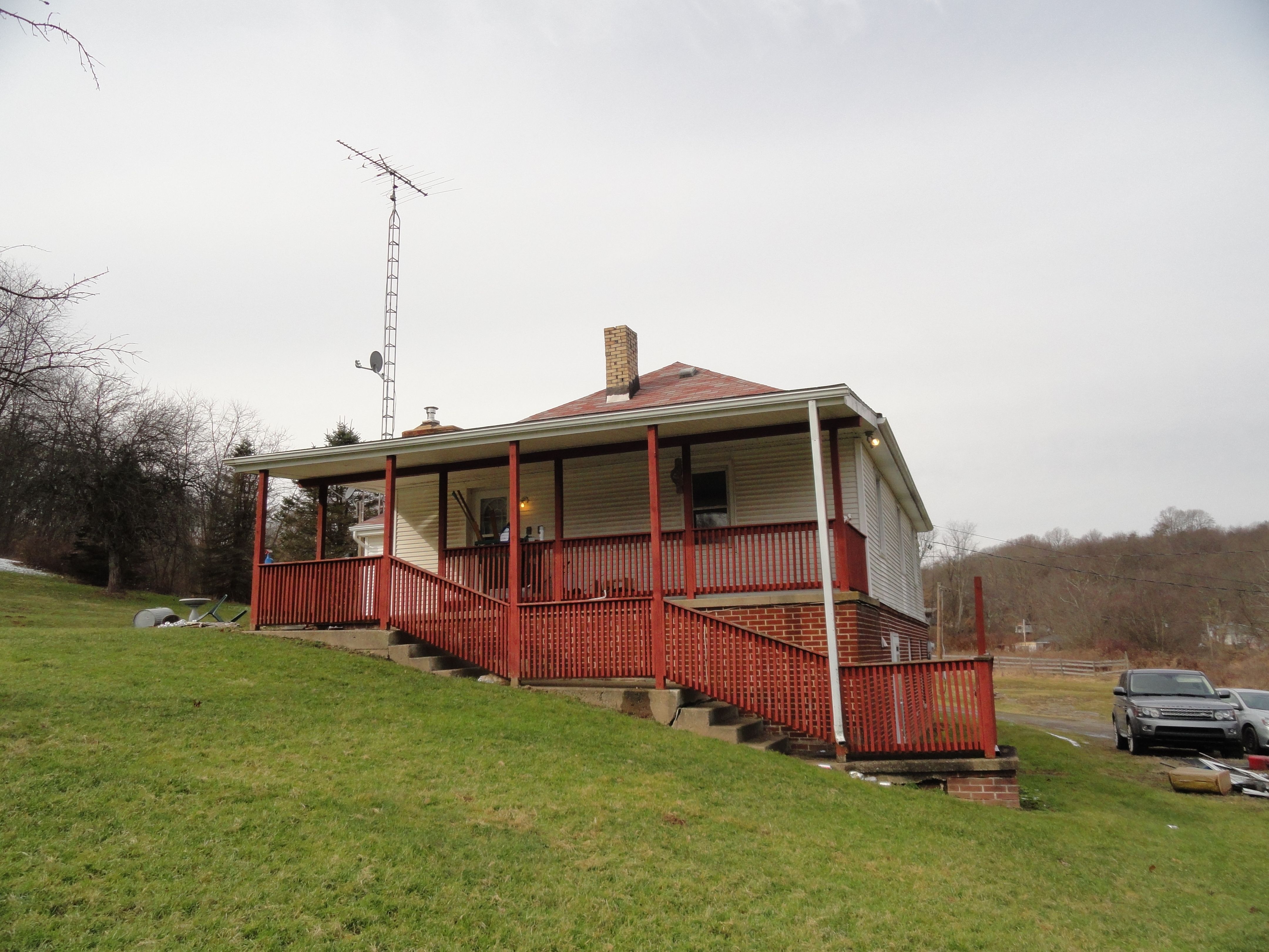 25.82 acres in Hancock County, West Virginia