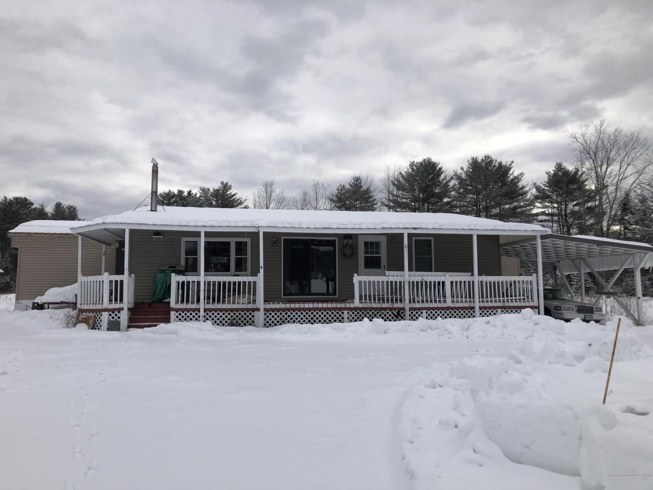 2.4 acres in Androscoggin County, Maine