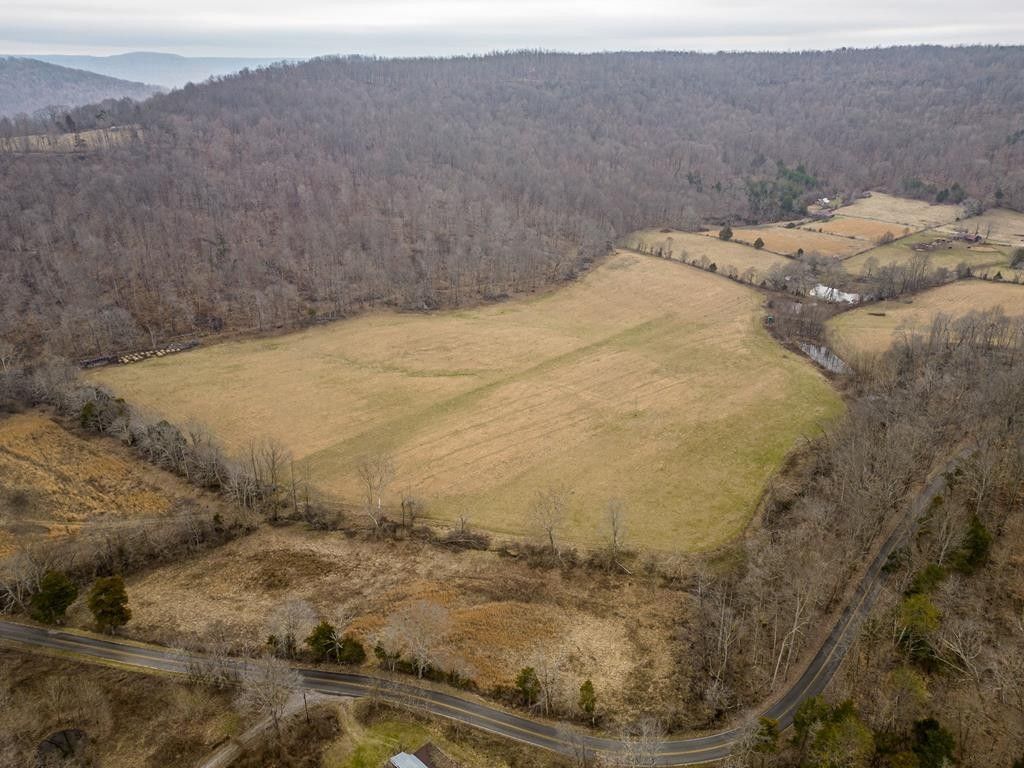 137 acres in White County, Tennessee