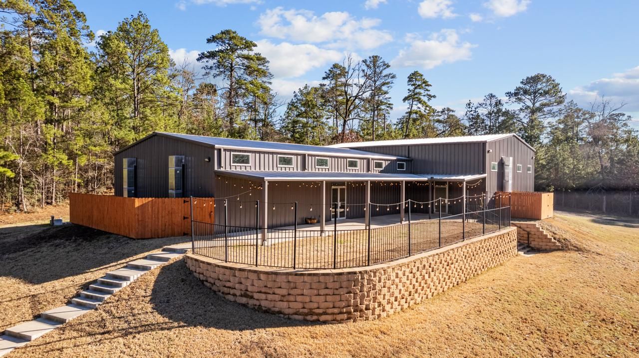 6 acres in San Augustine County, Texas